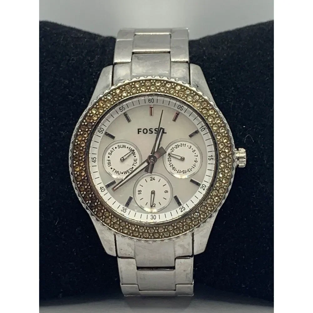 Fossil ES2860 Womens Silver Stainless Steel Analog Dial Quartz Wrist Watch KL214